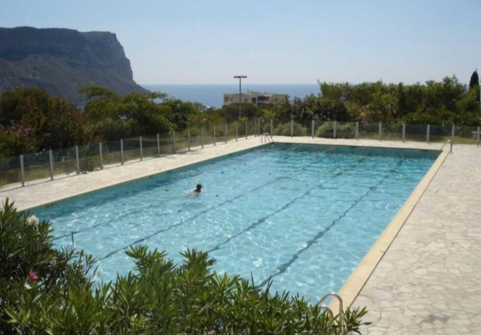 Superbe Appartement Piscine, Tennis, Vue Mer Et Decore Avec Gout Cassis Exterior foto