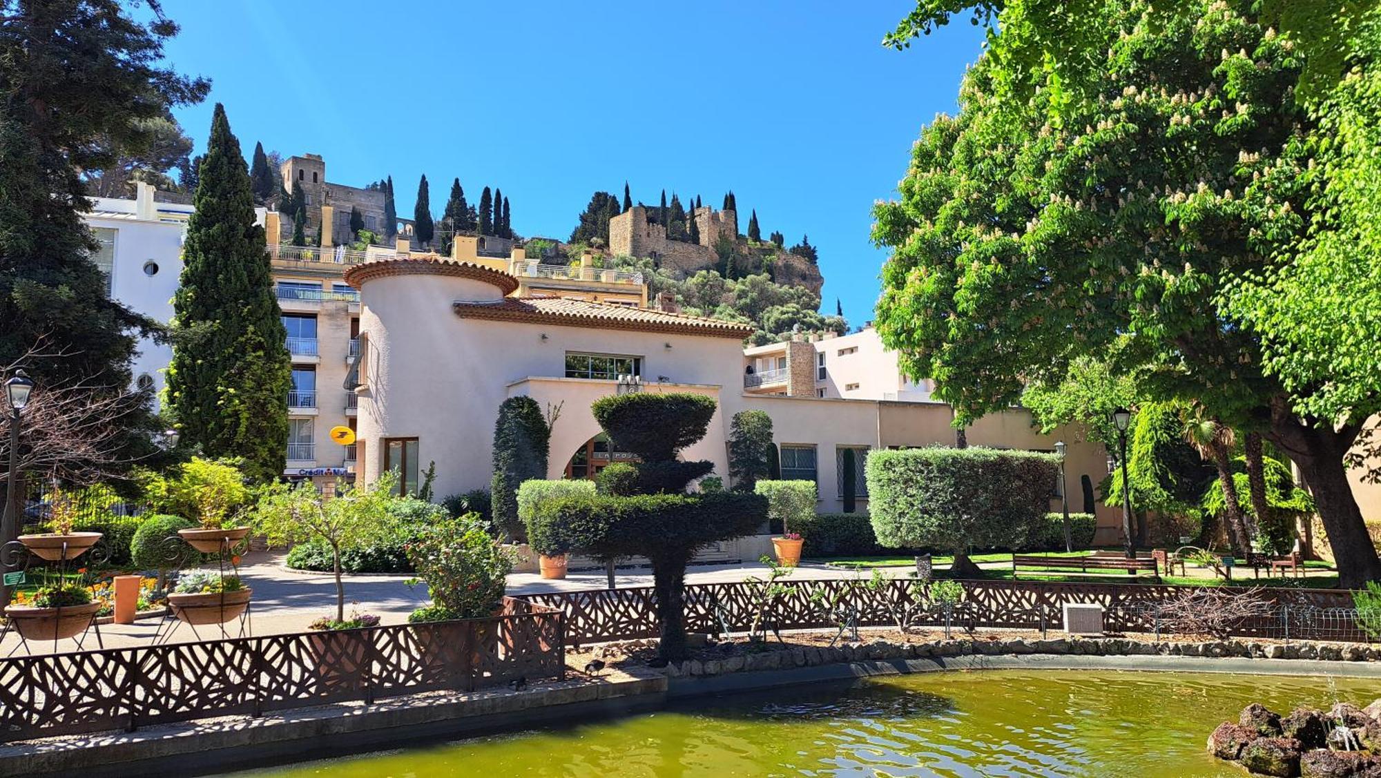 Superbe Appartement Piscine, Tennis, Vue Mer Et Decore Avec Gout Cassis Exterior foto