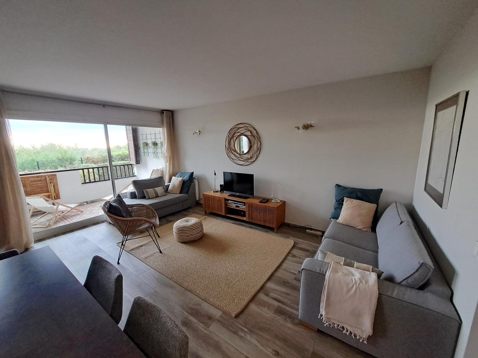 Superbe Appartement Piscine, Tennis, Vue Mer Et Decore Avec Gout Cassis Exterior foto